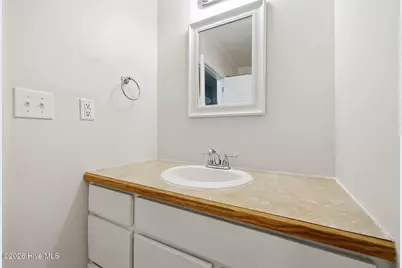 100 E Sherwood Drive, Havelock, NC 28532 - Photo 36