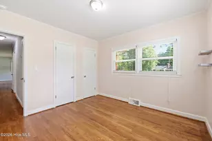100 E Sherwood Dr, Havelock, NC 28532 - Photo 44