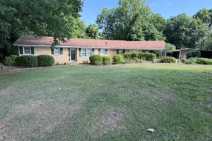 1674 W Nc 403 Hwy, Faison, NC 28341 - Photo 1