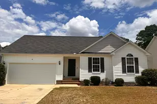 2241 Stornoway Ct, Fayetteville, NC 28306 - Photo 2