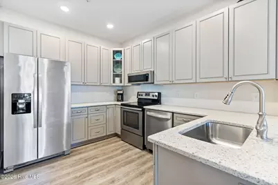 207 Fullford Lane #Unit 102, Wilmington, NC 28412 - Photo 14
