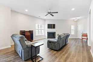 207 Fullford Ln, Wilmington, NC 28412 - Photo 8