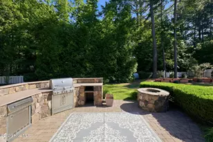 3952 Colony Woods Dr, Greenville, NC 27834 - Photo 10
