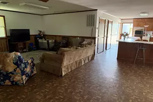 212 S Gillespie St, Elizabethtown, NC 28337 - Photo 6