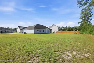 191 Moonstone Ct, Jacksonville, NC 28546 - Photo 34