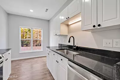 4519 Sagedale Drive #Unit 203, Wilmington, NC 28405 - Photo 16