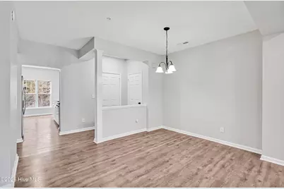 4519 Sagedale Drive #Unit 203, Wilmington, NC 28405 - Photo 10