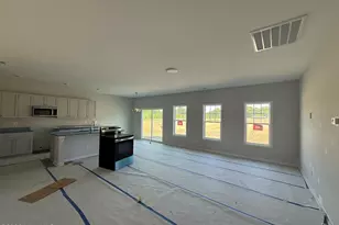 38 Fiddleneck Ct, Selma, NC 27576 - Photo 2