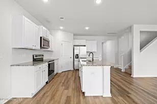 2091 Bella Point Dr SE, Bolivia, NC 28422 - Photo 16