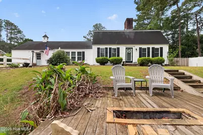 206 Woodland Drive, Clinton, NC 28328 - Photo 1