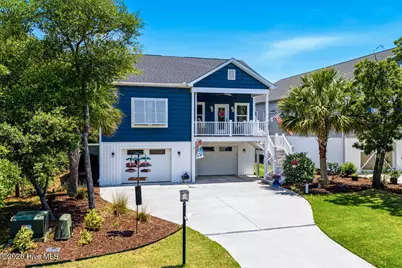124 NE 7th Street, Oak Island, NC 28465 - Photo 6