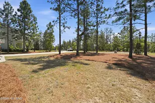 834 Winston Pnes Dr, Aberdeen, NC 28315 - Photo 10