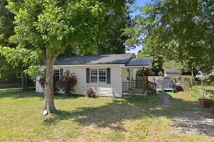 203 Richlands Ave, Jacksonville, NC 28540 - Photo 2