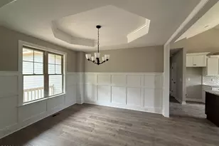 193 Royal Ave, Selma, NC 27576 - Photo 2
