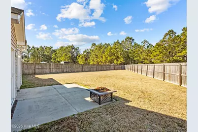 101 Berwick Court, Jacksonville, NC 28546 - Photo 26