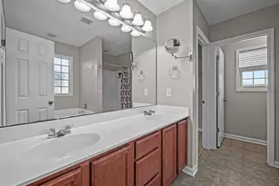 101 Berwick Ct, Jacksonville, NC 28546 - Photo 14