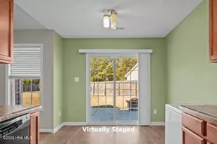 101 Berwick Ct, Jacksonville, NC 28546 - Photo 12