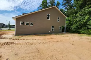 1673 Elk Run Dr, Fayetteville, NC 28312 - Photo 16
