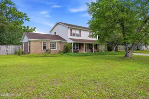 3622 Sutton Dr, Wilmington, NC 28409 - Photo 2
