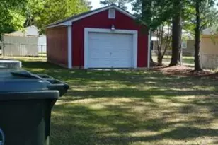 500 Crestview Ave SW, Wilson, NC 27893 - Photo 8