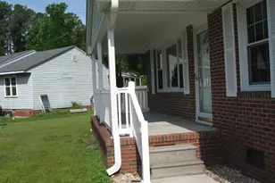 714 Lee Dr, Havelock, NC 28532 - Photo 2
