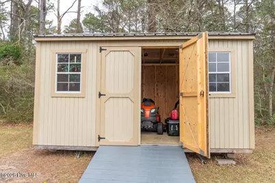 915 Sunset Boulevard, Newport, NC 28570 - Photo 48