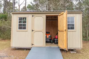 915 Sunset Blvd, Newport, NC 28570 - Photo 48
