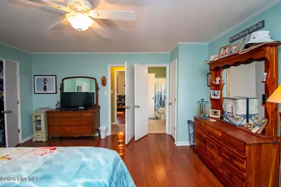 915 Sunset Boulevard, Newport, NC 28570 - Photo 32