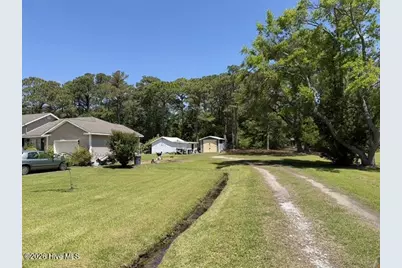 189 Seashore Drive, Atlantic, NC 28511 - Photo 26