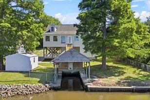141 Sherrill Loop Rd, Sneads Ferry, NC 28460 - Photo 2