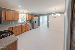 202 Carolina Pines Blvd, New Bern, NC 28560 - Photo 8