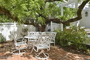910 Ann St, Beaufort, NC 28516 - Photo 34