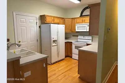 328 Lakemere Drive, New Bern, NC 28562 - Photo 16