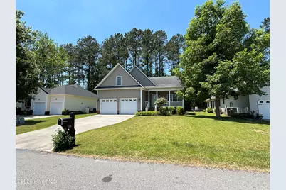 328 Lakemere Drive, New Bern, NC 28562 - Photo 4