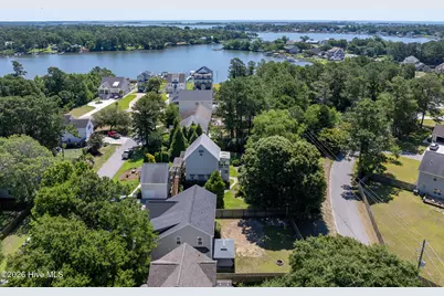 211 Derby Downs Drive, Sneads Ferry, NC 28460 - Photo 4