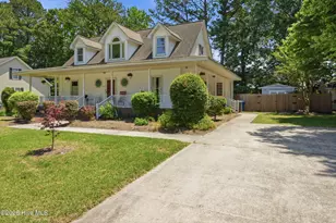 2610 River Chase Dr, Greenville, NC 27858 - Photo 2