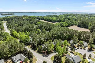 703 Hummingbird S, Swansboro, NC 28584 - Photo 38