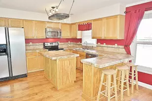 408 Hampshire Pl, Jacksonville, NC 28546 - Photo 4