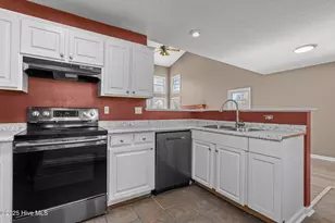 3018 Mandy Ln, Morehead City, NC 28557 - Photo 12