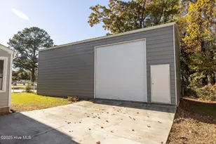 3018 Mandy Ln, Morehead City, NC 28557 - Photo 4