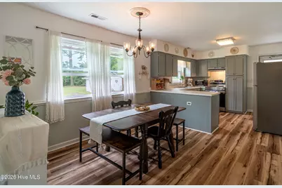 2043 N Kerr Avenue, Wilmington, NC 28405 - Photo 6