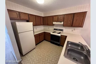 3200 Crystal Oaks Lane, Morehead City, NC 28557 - Photo 6