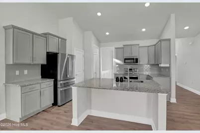 805 Washington Square, Richlands, NC 28574 - Photo 12