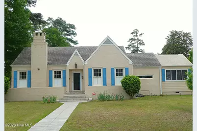 207 W 18th Street, Lumberton, NC 28358 - Photo 1