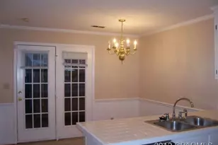 1113 Grovemont Dr, Greenville, NC 27834 - Photo 8