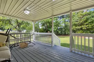 616 S Orange St, Wallace, NC 28466 - Photo 26