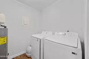 616 S Orange St, Wallace, NC 28466 - Photo 16
