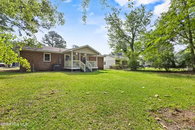 616 S Orange Street, Wallace, NC 28466 - Photo 30