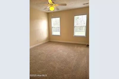 9499 Huckabee Drive NE, Leland, NC 28451 - Photo 6