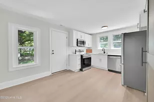 209 Hendricks St, Rocky Mount, NC 27801 - Photo 10